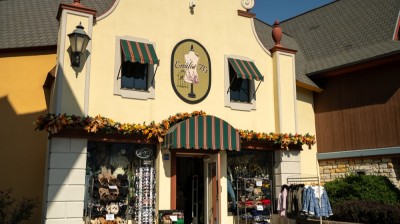 Emilie B's in Frankenmuth River Place Shops